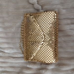 Gold clutch